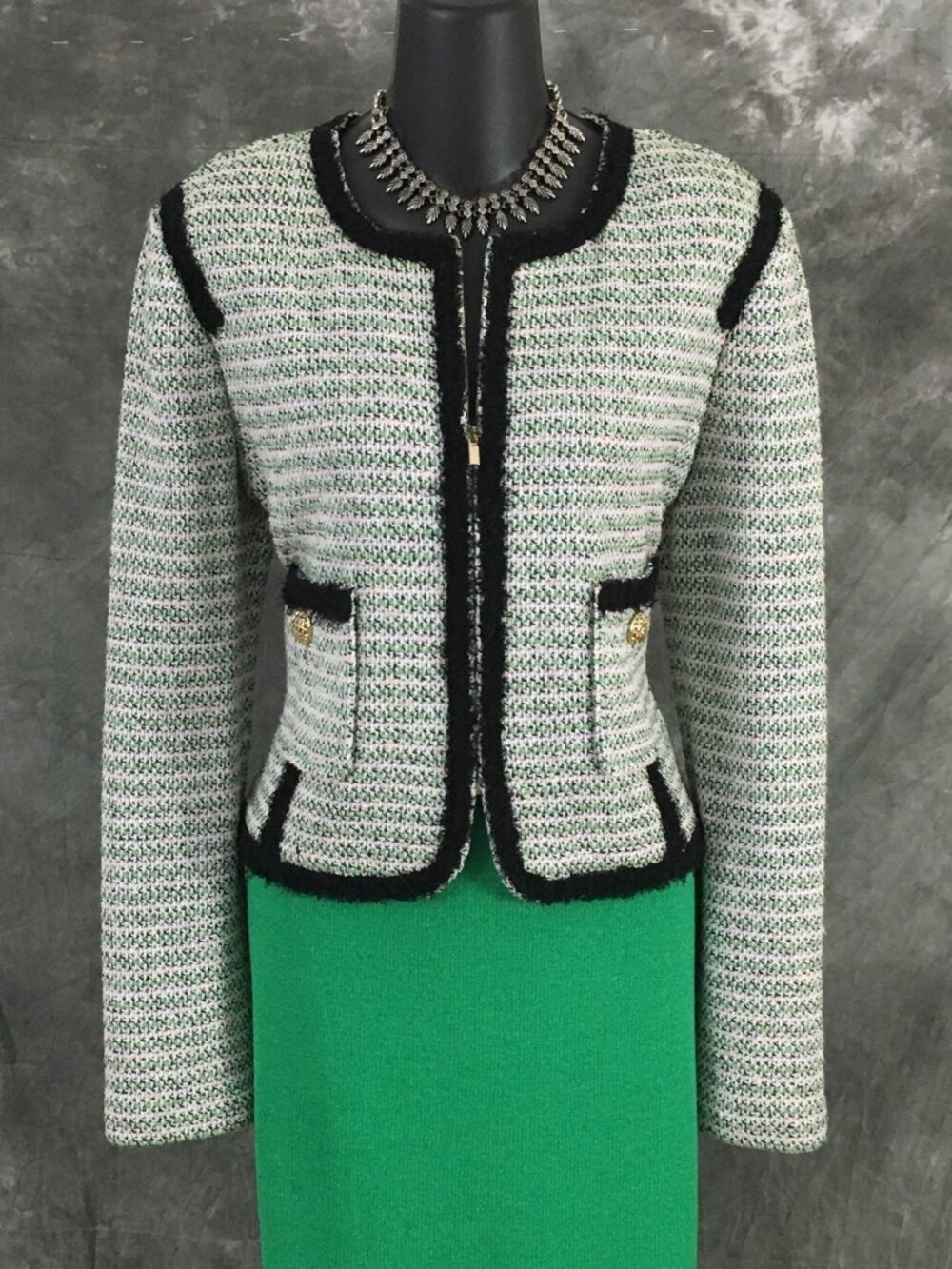 NWT NEW st john collection knit Green pink black multi jacket skirt suit size 8 - Picture 4 of 10